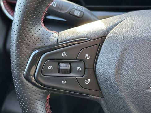 Certified 2024 Chevrolet Trax RS w/ Driver Confidence Package image 21