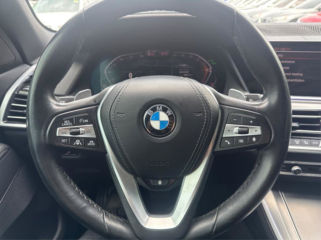 Used 2022 BMW X5 xDrive40i w/ Executive Package AWD/4WD image 17
