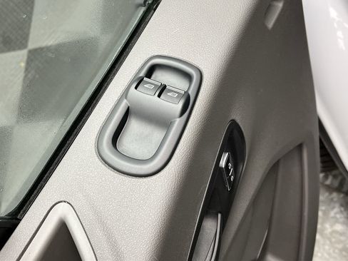 Certified 2024 Ford Transit 350 XLT image 9