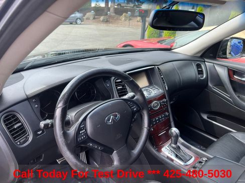 Used 2016 INFINITI QX50 AWD w/ Technology Package image 16