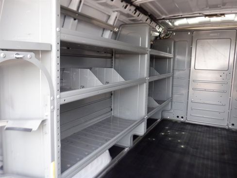 Used 2023 Chevrolet Express 2500 w/ Driver Convenience Package image 7