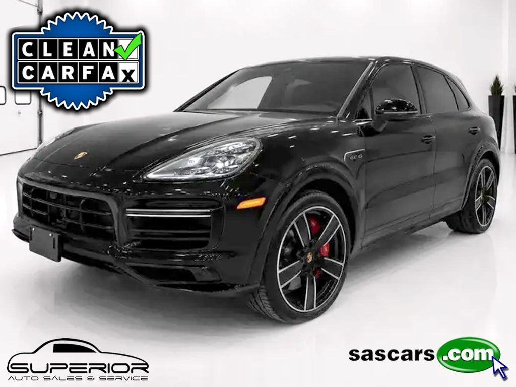 Used 2023 Porsche Cayenne Turbo S AWD/4WD image 1