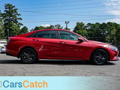 Used 2022 Hyundai Elantra SEL FWD image 10