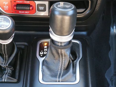 Used 2020 Jeep Wrangler Unlimited Rubicon image 23