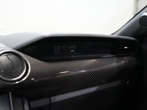 Used 2019 Ford Mustang Shelby GT350 w/ Technology Package image 45