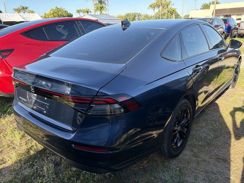 Used 2025 Honda Accord SE image 9