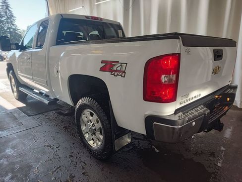 Used 2013 Chevrolet Silverado 2500 LTZ AWD/4WD image 2