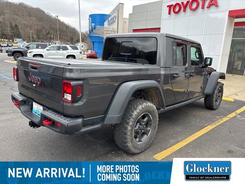 Used 2023 Jeep Gladiator Rubicon w/ Cold Weather Group image 4