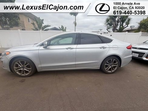 Used 2019 Ford Fusion SEL FWD image 1