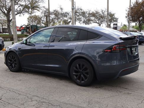 Used 2023 Tesla Model X image 8