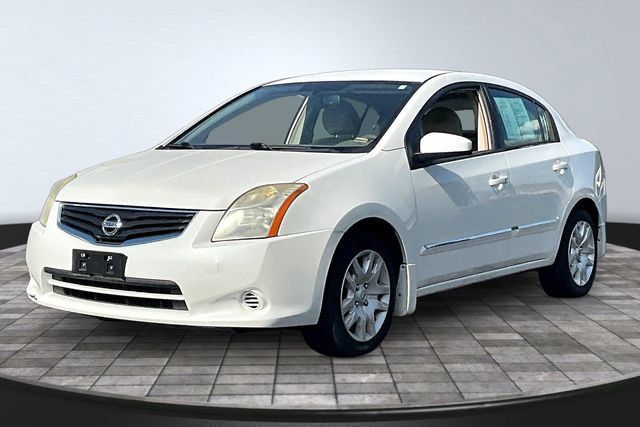 Used 2011 Nissan Sentra 2.0 S w/ Convenience Pkg FWD image 1