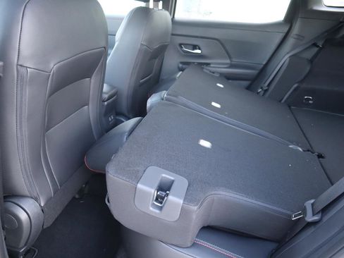 New 2026 Nissan Kicks SR w/ SR Premium Package FWD image 41