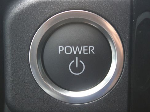 New 2025 Toyota 4Runner Limited image 18