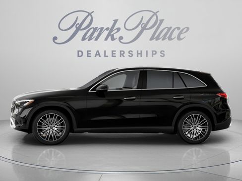 Used 2026 Mercedes-Benz GLC 300 image 6