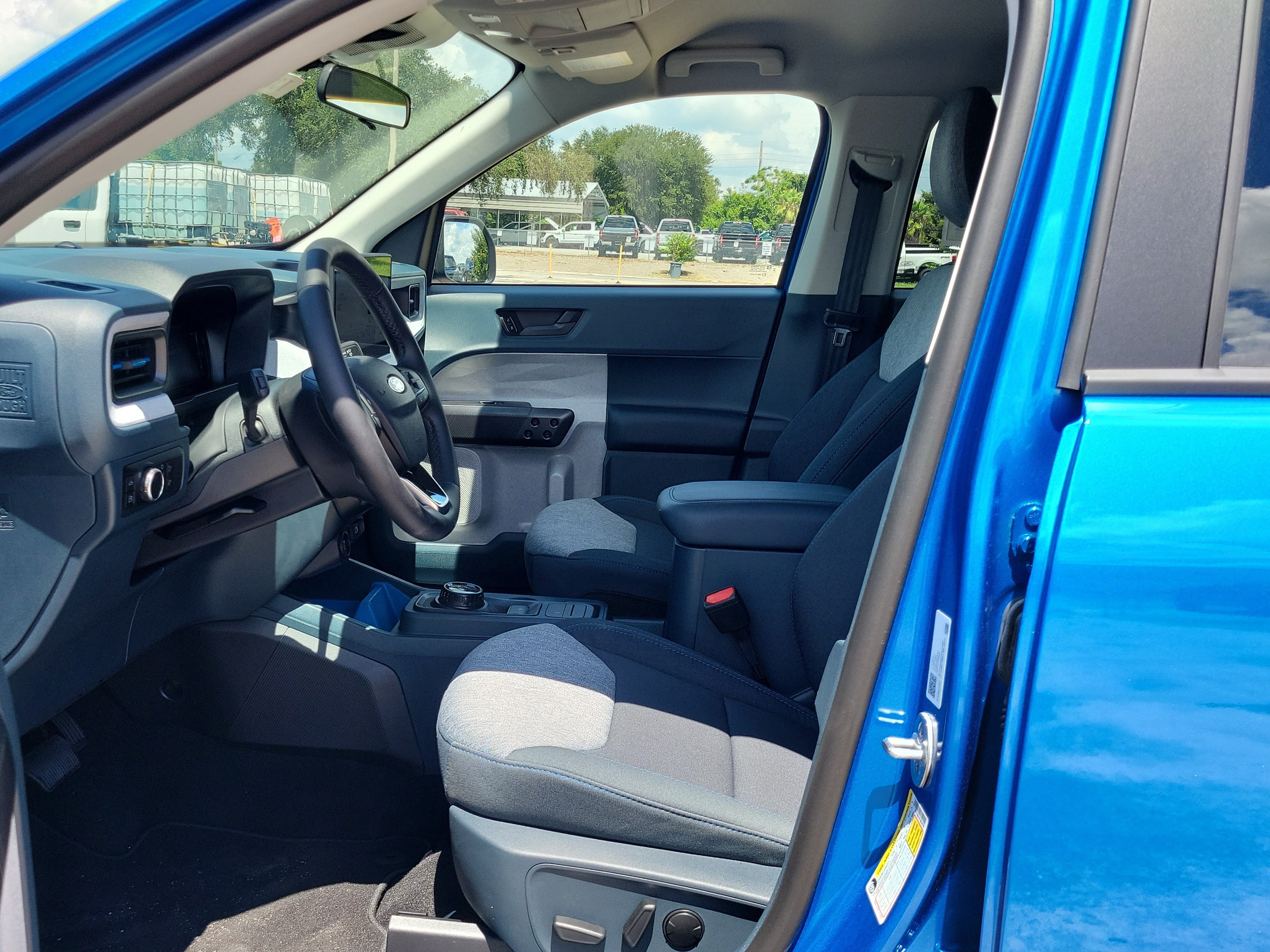 New 2026 Ford Maverick XLT w/ XLT Luxury Package FWD image 17
