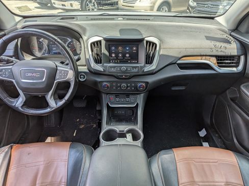 Used 2021 GMC Terrain SLE w/ Driver Convenience Package FWD image 15