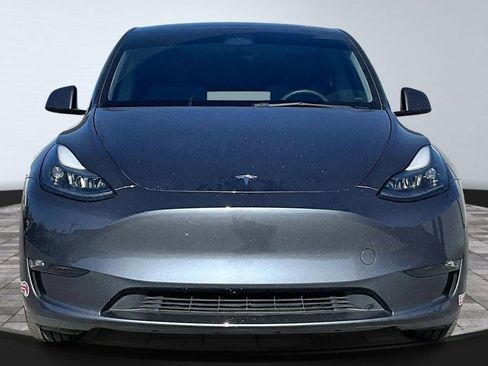 Used 2023 Tesla Model Y Performance image 27