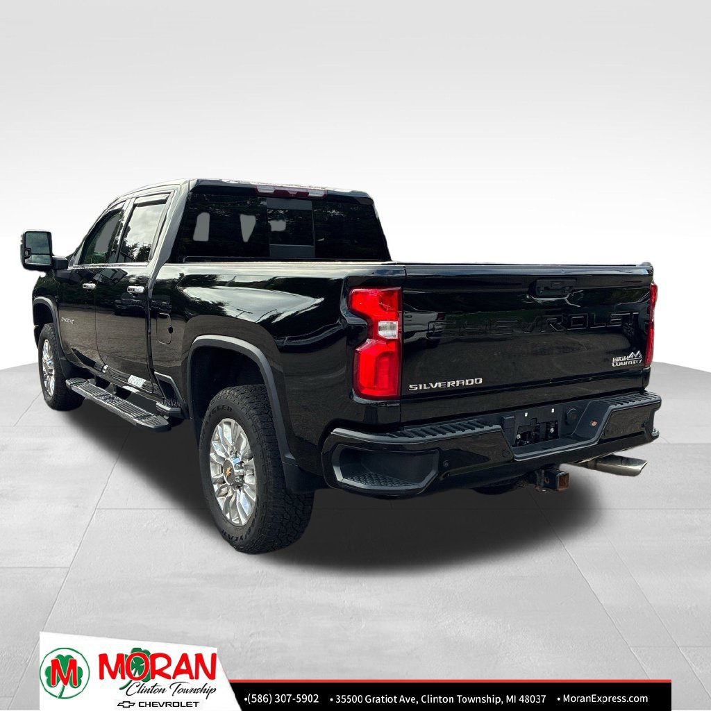 Used 2023 Chevrolet Silverado 2500 High Country w/ Z71 Off-Road Package AWD/4WD image 4