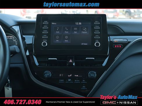 Used 2024 Toyota Camry SE FWD image 10
