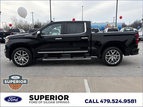 Used 2023 Chevrolet Silverado 1500 High Country w/ High Country Premium Package image 12