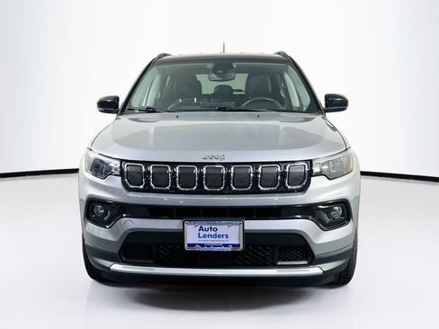 Used 2022 Jeep Compass Limited AWD/4WD image 2