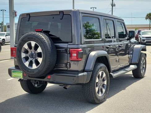Used 2021 Jeep Wrangler Unlimited Sahara AWD/4WD image 6