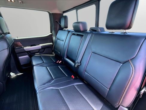 Used 2025 Ford F250 Lariat w/ Lariat Ultimate Package AWD/4WD image 18