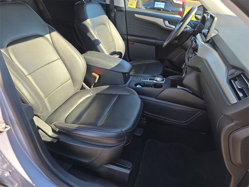 Used 2022 Ford Escape SEL image 36