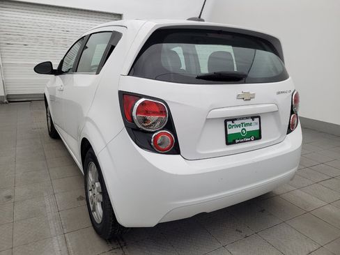 Used 2016 Chevrolet Sonic LT FWD image 5