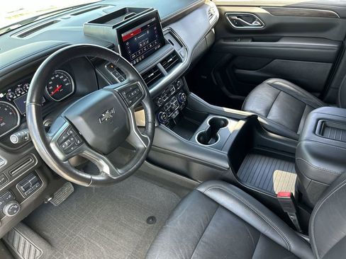 Used 2021 Chevrolet Tahoe Z71 w/ Z71 Off-Road Package AWD/4WD image 10