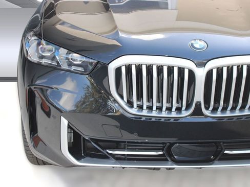 New 2026 BMW X5 sDrive40i w/ Executive Package image 10