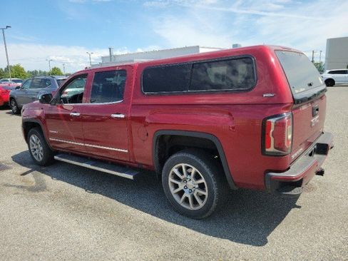 Used 2018 GMC Sierra 1500 Denali AWD/4WD image 6