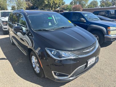 Certified 2019 Chrysler Pacifica Touring-L