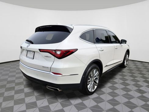 Used 2024 Acura MDX SH-AWD w/ Advance Package image 4