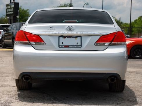 Used 2011 Toyota Avalon FWD image 10