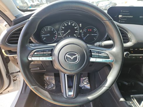 Used 2023 MAZDA MAZDA3 s FWD image 14