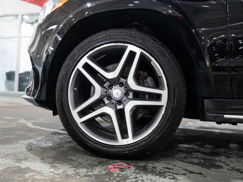 Used 2017 Mercedes-Benz GLS 550 550 4MATIC image 10