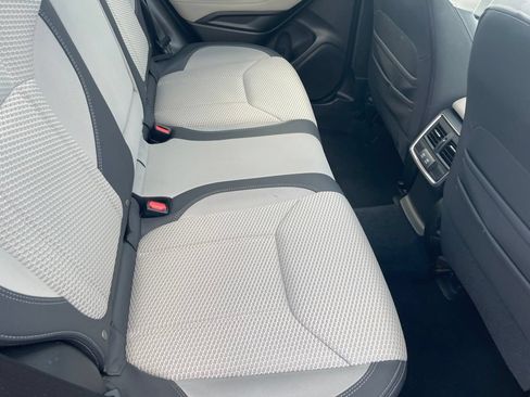 Used 2019 Subaru Forester Premium AWD/4WD image 32