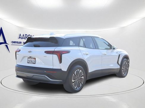 Used 2024 Chevrolet Blazer EV LT AWD/4WD image 4