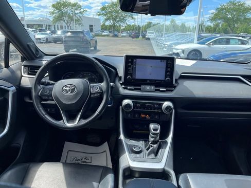 Used 2020 Toyota RAV4 XSE AWD/4WD image 22