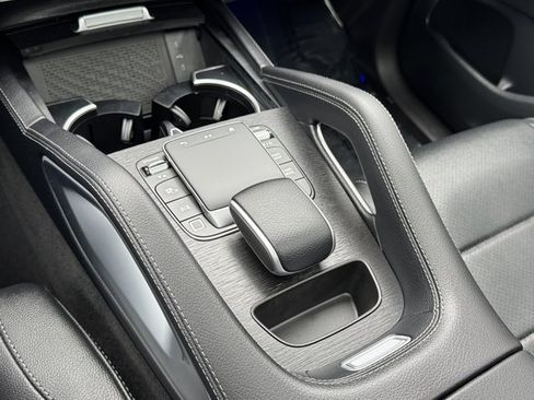 New 2026 Mercedes-Benz GLE 450 4MATIC Coupe image 9
