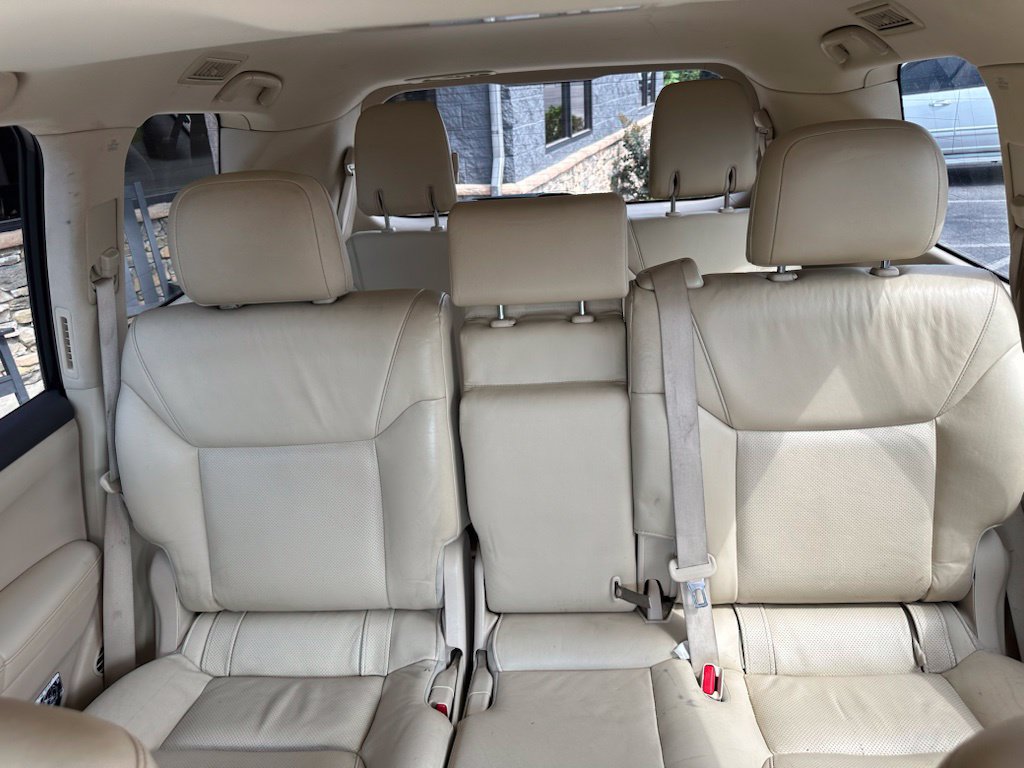Used 2013 Lexus LX 570 4WD image 44