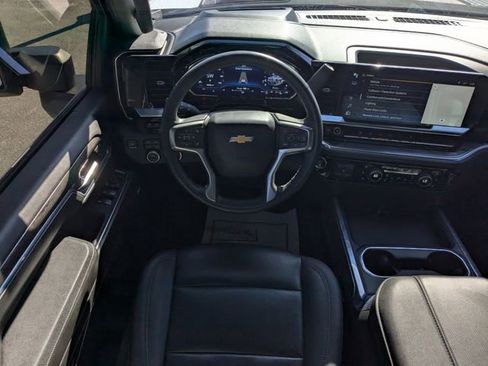 Used 2024 Chevrolet Silverado 3500 LTZ w/ LTZ Convenience Package image 14