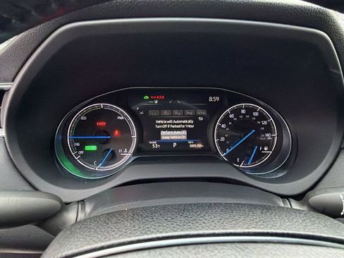 Used 2021 Toyota Venza XLE w/ Carpet Mat Package (TMS) image 29