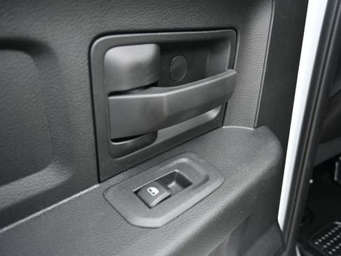 New 2026 RAM 3500 Tradesman AWD/4WD image 38