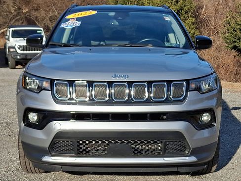 Certified 2022 Jeep Compass Limited image 2