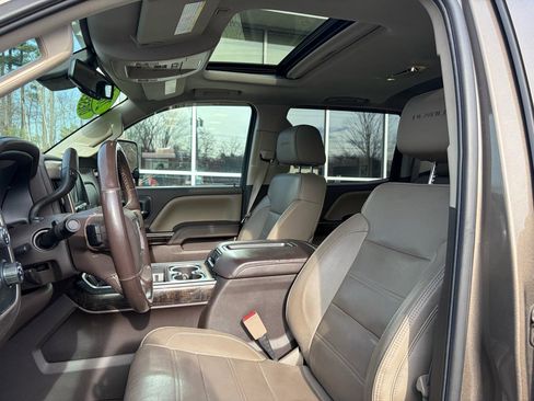 Used 2015 GMC Sierra 2500 Denali w/ Duramax Plus Package image 24