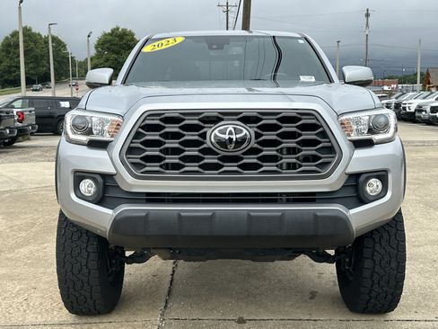 Used 2023 Toyota Tacoma TRD Off-Road RWD image 2