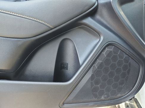 Used 2022 Subaru Outback Wilderness w/ Wilderness Package image 17