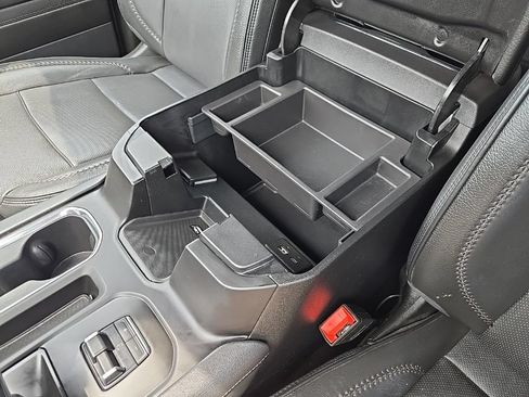Used 2024 GMC Sierra 1500 Denali AWD/4WD image 39
